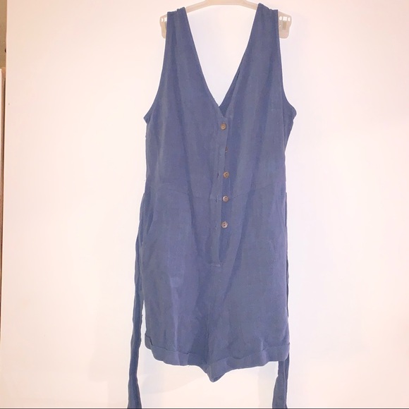 Vici Button Down Tie Waist Navy Romper Size Med - Picture 13 of 16